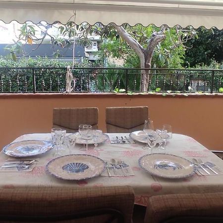 La Casa Del Sole Bed and Breakfast Terracina Eksteriør billede